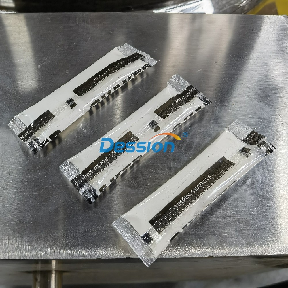 為什么有的粉末包裝機(jī)會(huì)堵料，有的下料卻很通暢！